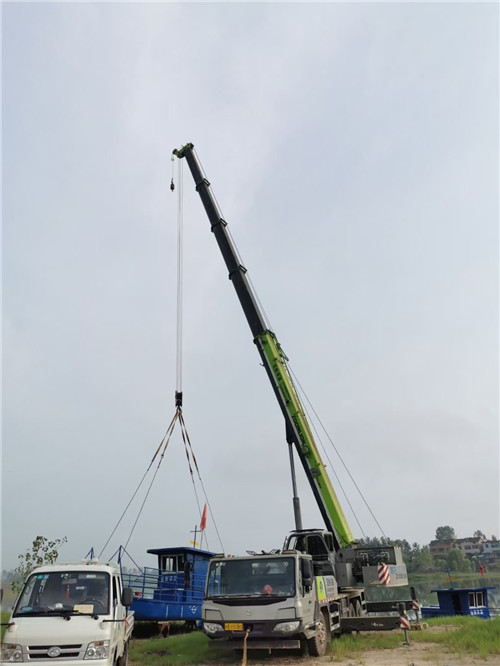 友谊县桥梁建设吊装案例